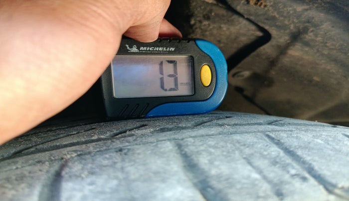 2012 Hyundai Verna FLUIDIC 1.6 CRDI SX, Diesel, Manual, 1,15,136 km, tyre