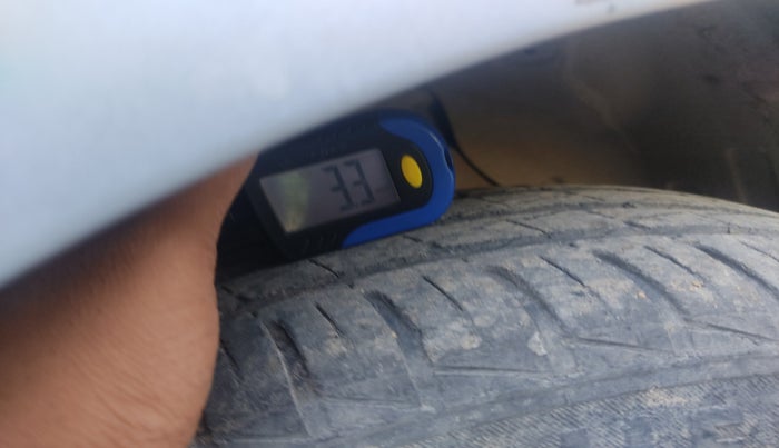 2022 Hyundai AURA S 1.2 CNG, Petrol, Manual, 97,207 km, tyre