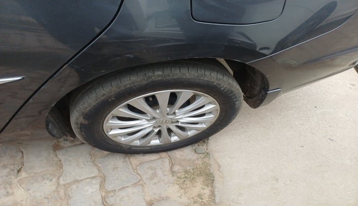 2022 Maruti Ciaz ZETA 1.5 SHVS MT PETROL, Petrol, Manual, 41,514 km, tyre