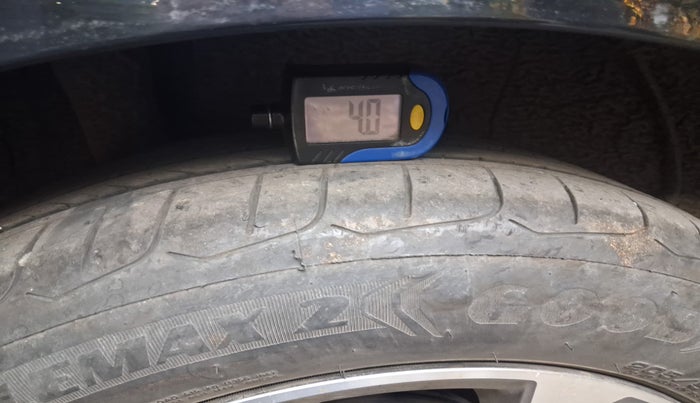 2024 Hyundai Verna SX 1.5 l MPI, Petrol, Manual, 26,226 km, tyre