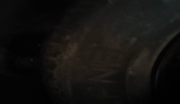 2022 Nissan MAGNITE XE, Petrol, Manual, 29,124 km, tyre