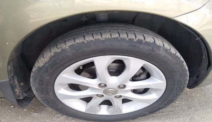 2014 Nissan Micra XV DIESEL, Diesel, Manual, 81,660 km, tyre