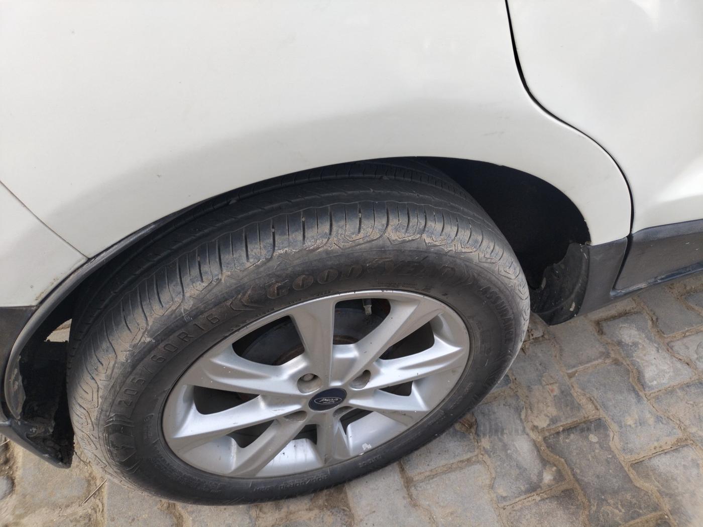 2019 Ford Ecosport TITANIUM 1.5L DIESEL, Diesel, Manual, 86,000 km, tyre