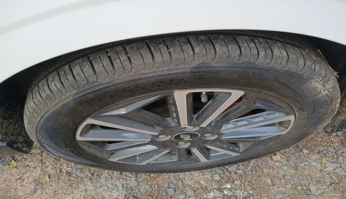 2021 Hyundai NEW I20 N LINE N8 1.0 TURBO GDI IMT, Petrol, Manual, 57,053 km, tyre