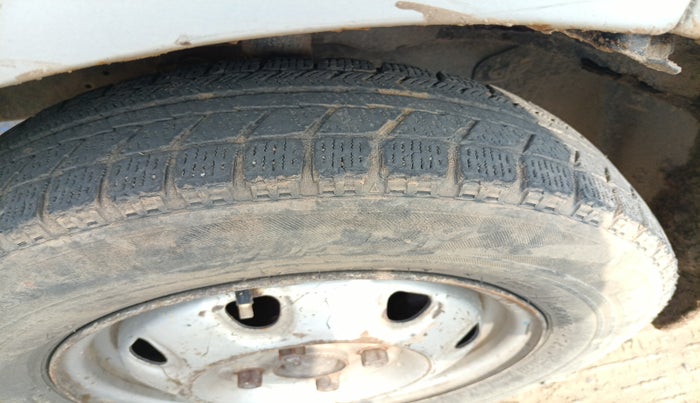 2011 Maruti Eeco 5 STR WITH A/C+HTR, Petrol, Manual, 1,70,431 km, tyre