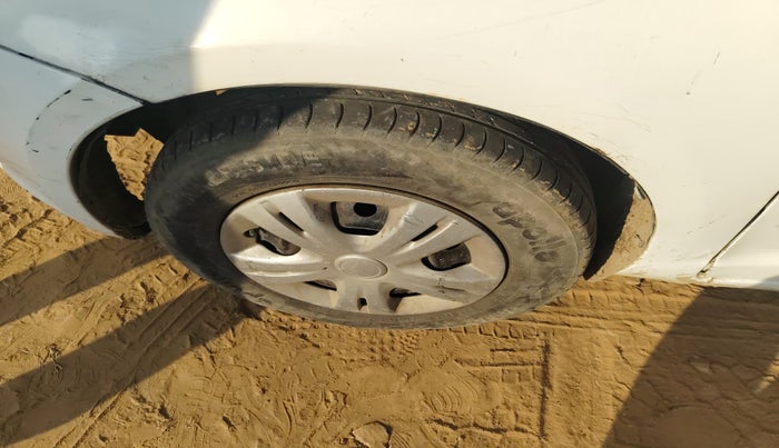 2012 Maruti Swift Dzire TOUR DIESEL, Diesel, Manual, 1,36,945 km, tyre