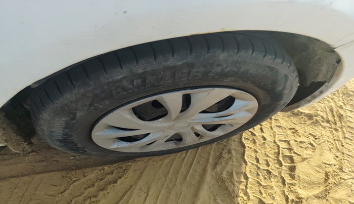 2012 Maruti Swift Dzire TOUR DIESEL, Diesel, Manual, 1,36,945 km, tyre