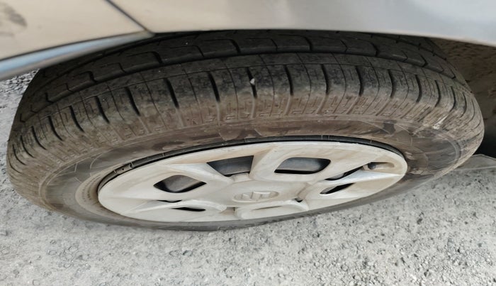 2018 Maruti IGNIS DELTA 1.2, Petrol, Manual, 36,096 km, tyre