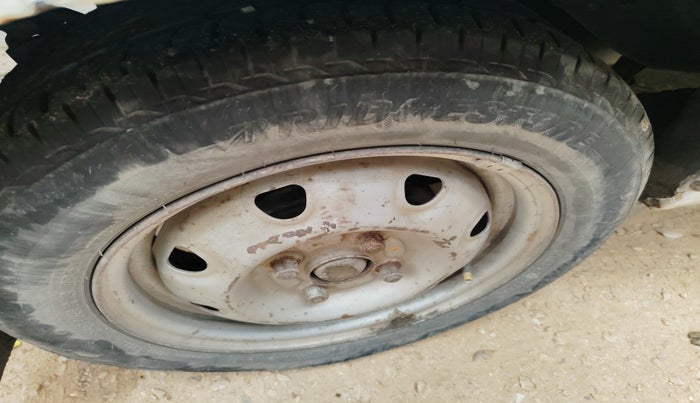 2012 Maruti Alto K10 LXI, Petrol, Manual, 72,648 km, tyre