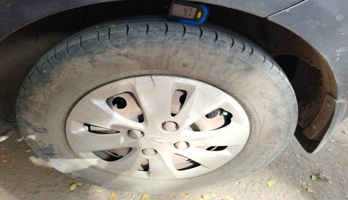 2011 Hyundai i10 SPORTZ 1.2, Petrol, Manual, 84,165 km, tyre