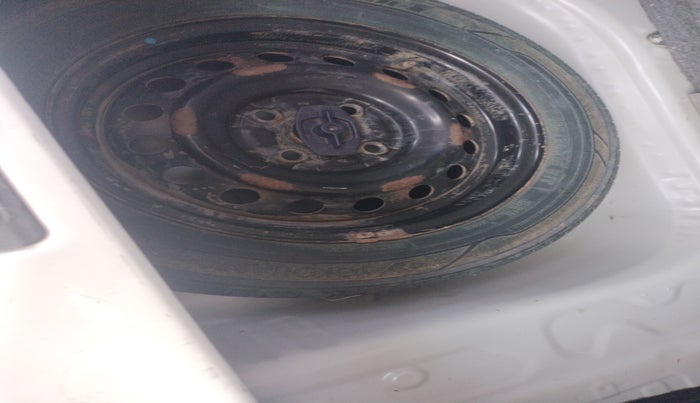 2022 Maruti New Wagon-R ZXI 1.2, Petrol, Manual, 1,24,329 km, tyre