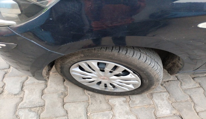 2019 Tata TIGOR XM PETROL, Petrol, Manual, 70,423 km, tyre