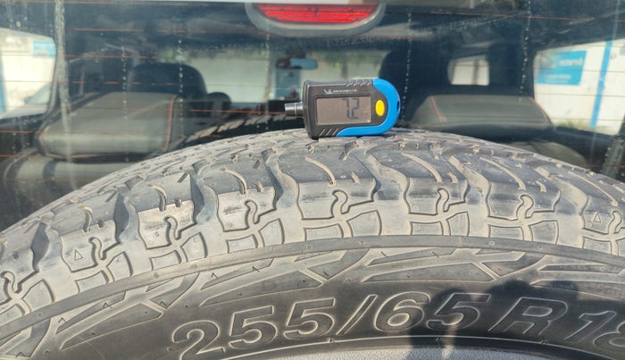 2020 Mahindra Thar LX D 4WD AT CONVERTIBLE, Diesel, Automatic, 74,662 km, tyre