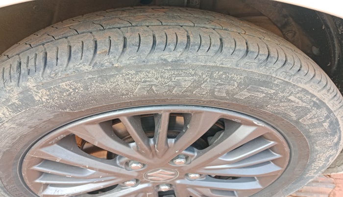 2021 Maruti Ertiga ZXI+ SHVS, Petrol, Manual, 60,971 km, tyre