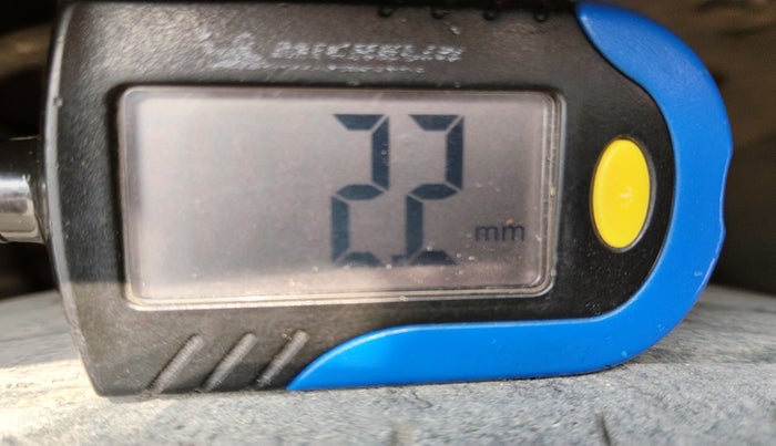 2021 Tata ALTROZ XT PETROL, Petrol, Manual, 72,685 km, tyre