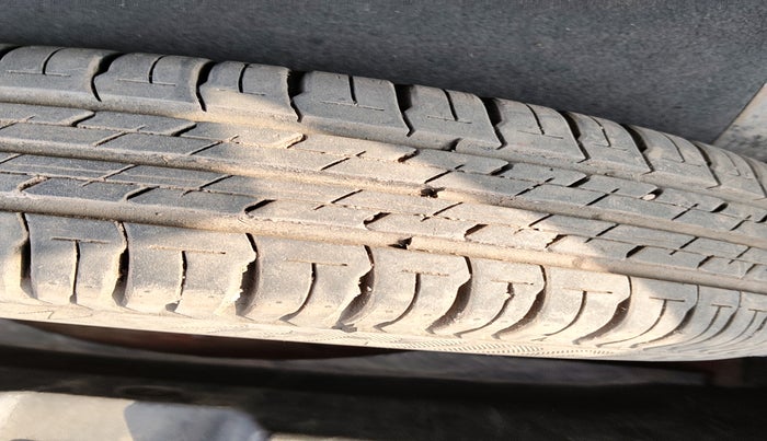 2021 Tata ALTROZ XT PETROL, Petrol, Manual, 72,685 km, tyre