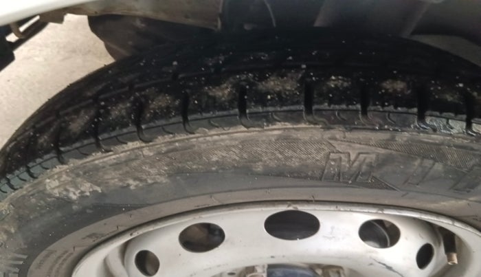 2021 Tata Tiago XE PETROL, Petrol, Manual, 63,641 km, tyre