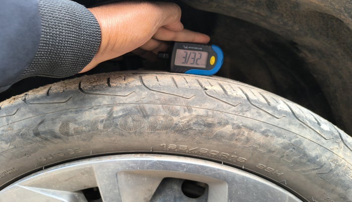 2023 Maruti FRONX DELTA 1.2 MT PETROL, Petrol, Manual, 30,122 km, tyre