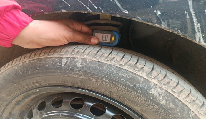 2024 Hyundai NEW I20 Sportz (O) 1.2 IVT, Petrol, Automatic, 12,400 km, tyre