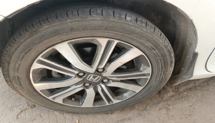 2019 Honda City 1.5L I-DTEC V, Diesel, Manual, 85,733 km, tyre