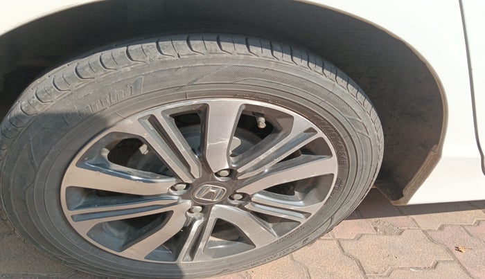 2019 Honda City 1.5L I-DTEC V, Diesel, Manual, 85,733 km, tyre