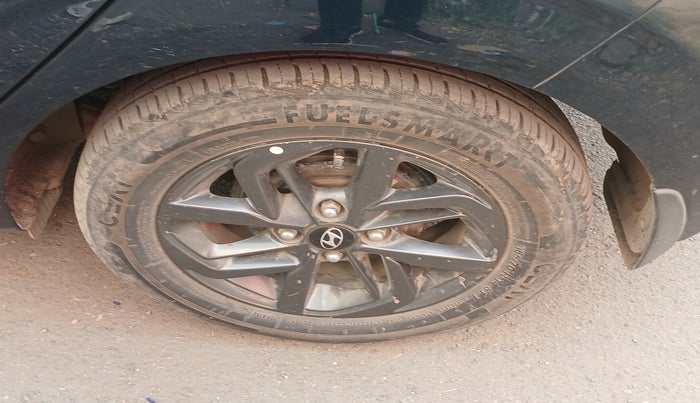 2020 Hyundai GRAND I10 NIOS SPORTZ AMT 1.2 KAPPA VTVT, Petrol, Automatic, 39,607 km, tyre