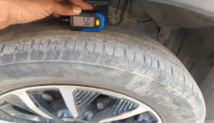 2022 Toyota URBAN CRUISER PREMIUM GRADE AT, Petrol, Automatic, 49,499 km, tyre