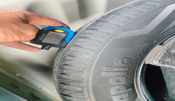 2022 Toyota URBAN CRUISER PREMIUM GRADE AT, Petrol, Automatic, 49,499 km, tyre