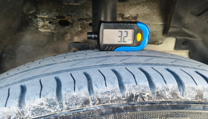 2016 Tata Bolt XM QUADRAJET, Diesel, Manual, 1,04,522 km, tyre