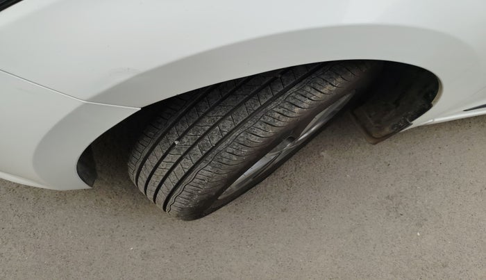 2015 Hyundai Elite i20 ASTA 1.2, Petrol, Manual, 53,397 km, tyre