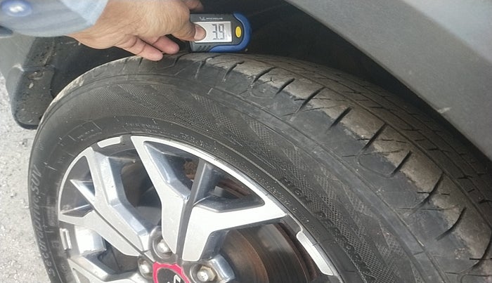 2021 KIA SELTOS GTX PLUS AT 1.5 DIESEL, Diesel, Automatic, 1,51,965 km, tyre