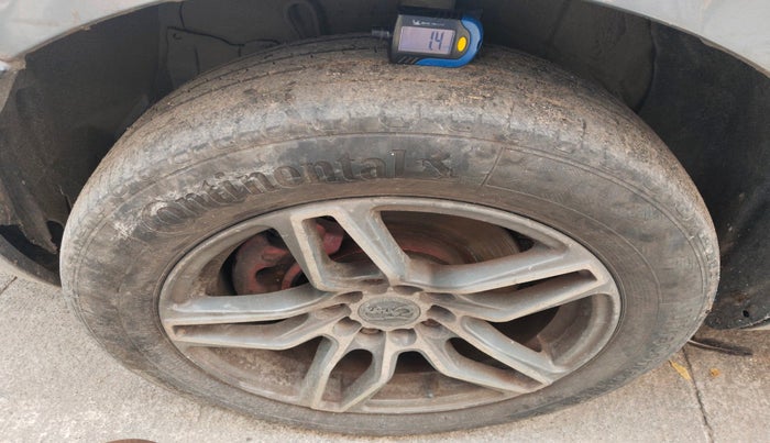 2011 Maruti SX4 VDI, Diesel, Manual, 1,71,180 km, tyre