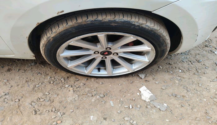 2022 Maruti Swift VXI, Petrol, Manual, 80,670 km, tyre