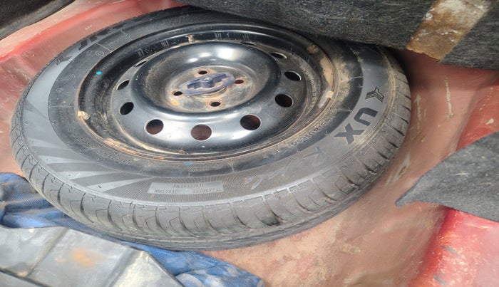 2019 Maruti Dzire VXI, Petrol, Manual, 70,574 km, tyre