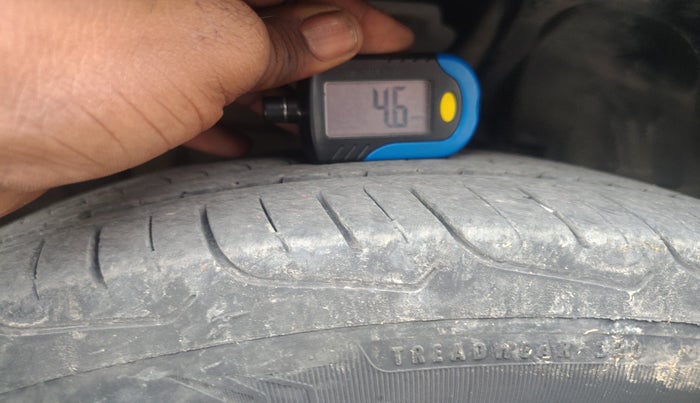 2024 Tata NEXON Pure S 1.2 iCNG, Petrol, Manual, 32,526 km, tyre