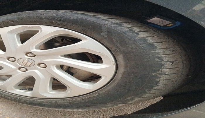 2022 Maruti Baleno ZETA PETROL 1.2, Petrol, Manual, 20,705 km, tyre