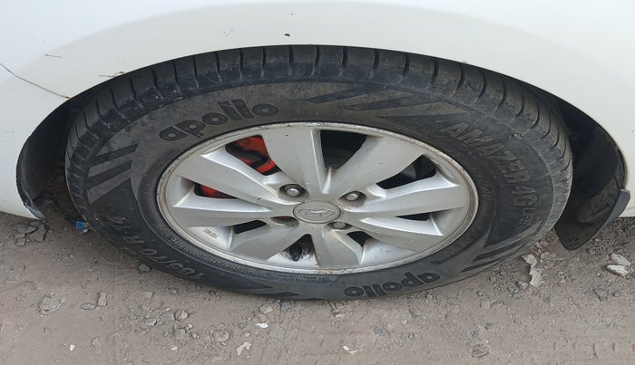 2013 Hyundai i20 ASTA 1.4 CRDI, Diesel, Manual, 1,62,515 km, tyre