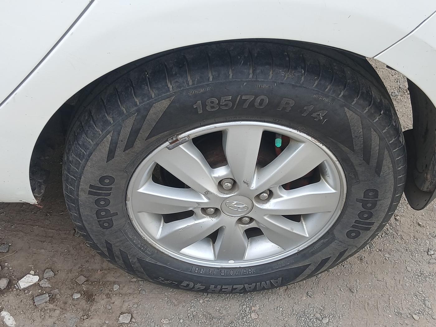 2013 Hyundai i20 ASTA 1.4 CRDI, Diesel, Manual, 1,62,515 km, tyre