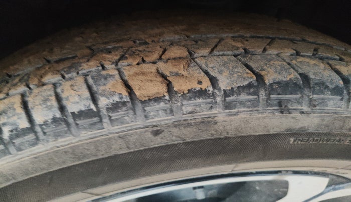 2022 Tata NEXON XZA PLUS (O) DIESEL, Diesel, Automatic, 1,01,622 km, tyre