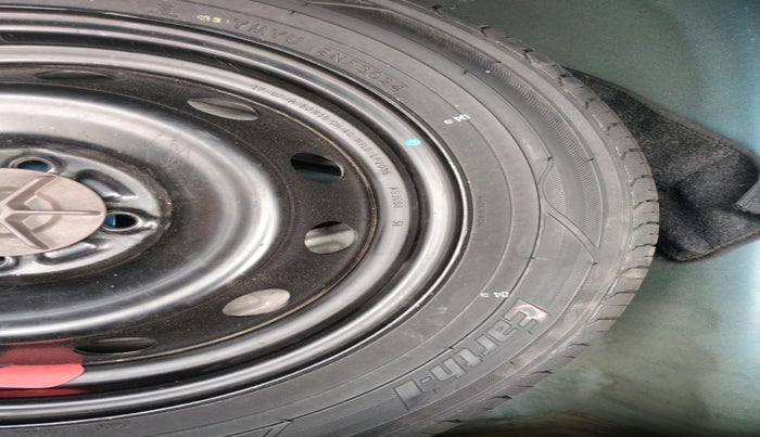 2017 Maruti IGNIS DELTA 1.2, Petrol, Manual, 93,140 km, tyre