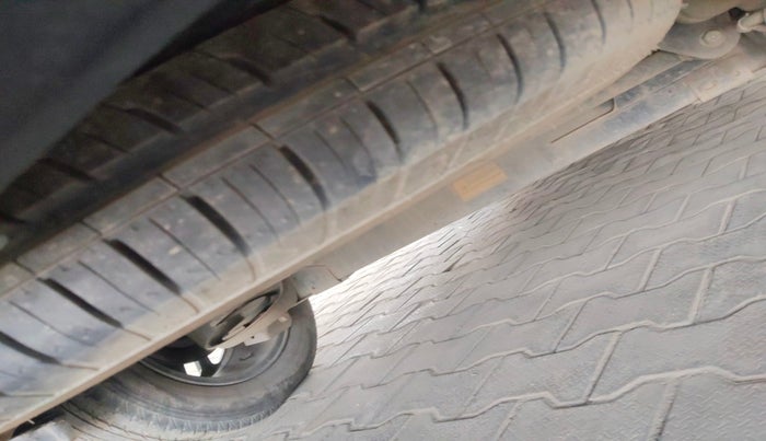 2022 Tata Safari XT PLUS, Diesel, Manual, 79,945 km, tyre