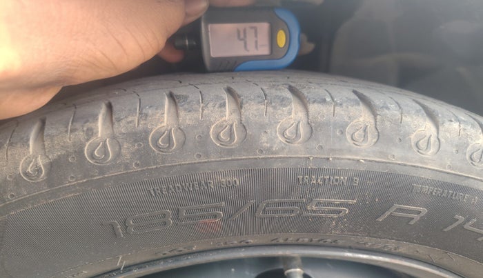 2018 Tata Tiago XT PETROL, Petrol, Manual, 93,764 km, tyre