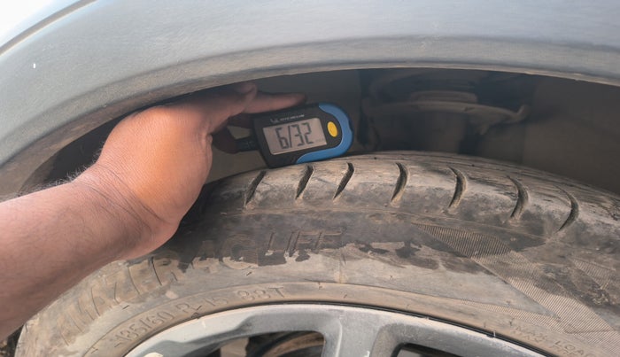 2019 Ford FREESTYLE TITANIUM 1.2 PETROL, Petrol, Manual, 70,553 km, tyre