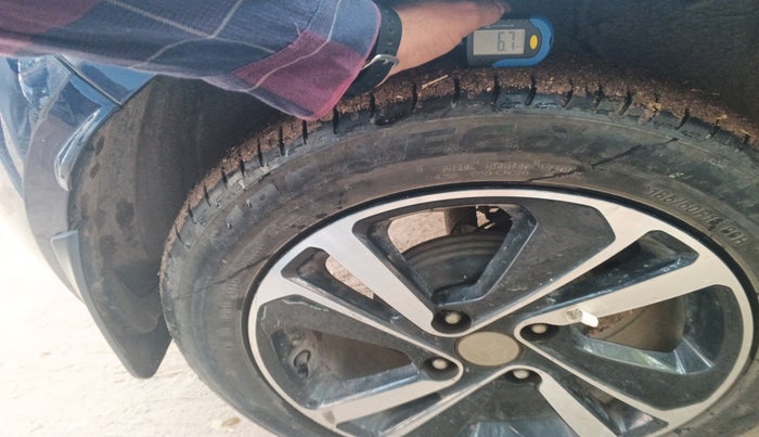 2023 Tata ALTROZ XZ PLUS PETROL, Petrol, Manual, 18,454 km, tyre