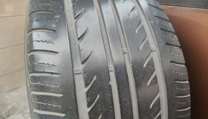 2019 Ford Ecosport TITANIUM 1.5L DIESEL, Diesel, Manual, 1,11,312 km, tyre