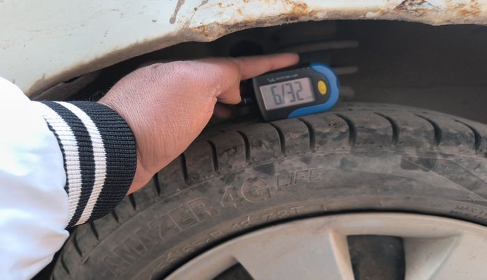 2016 Maruti Alto K10 VXI, Petrol, Manual, 46,535 km, tyre