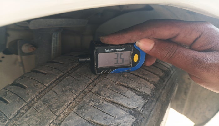 2011 Ford Figo EXI 1.2 PETROL, Petrol, Manual, 70,771 km, tyre