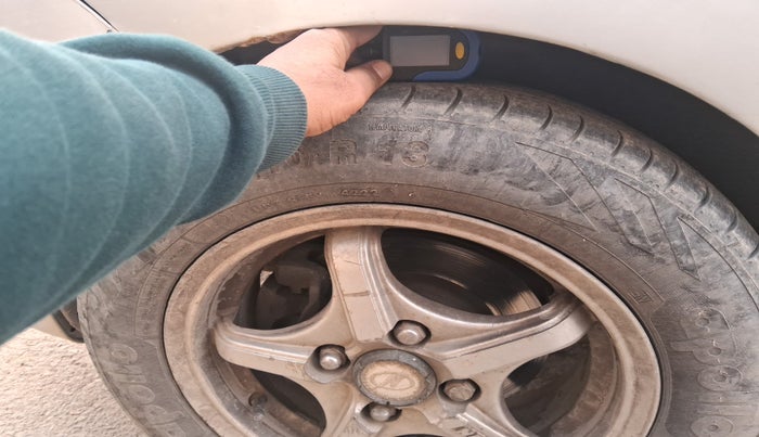 2013 Hyundai Santro Xing GLS, Petrol, Manual, 1,13,345 km, tyre