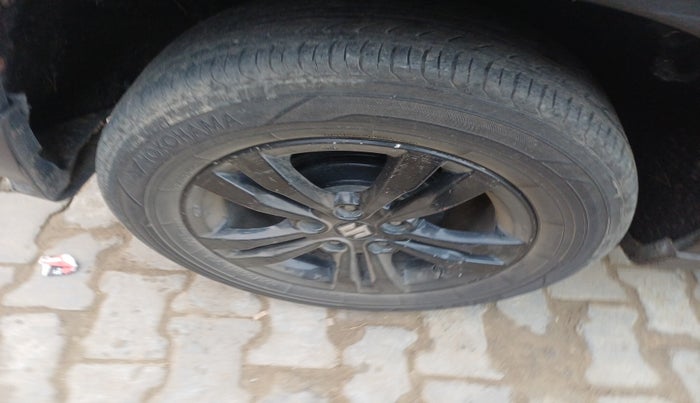 2018 Maruti Vitara Brezza ZDI, Diesel, Manual, 66,846 km, tyre