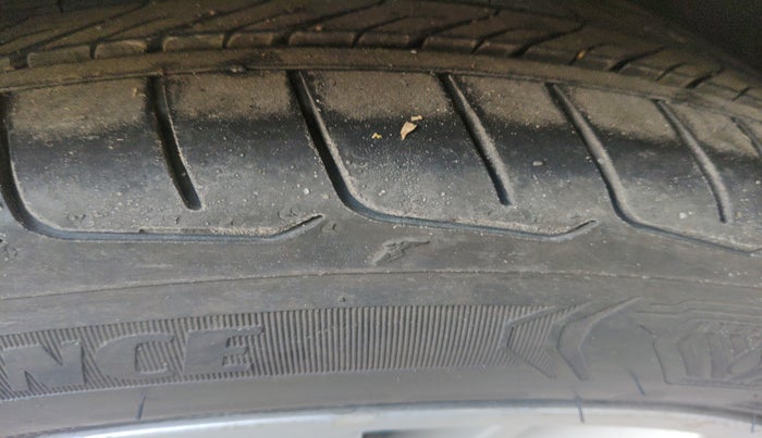 2018 BMW 3 Series  GT 320d Luxury Line, Diesel, Automatic, 1,34,437 km, tyre